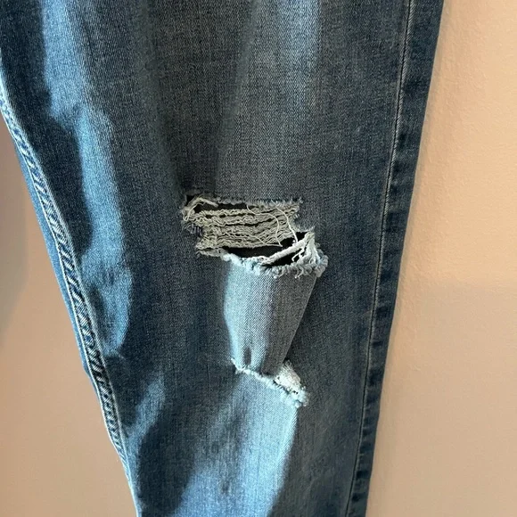 ✅ NWOT - Calvin Klein Jeans - Distressed High-Rise Straight Leg Jeans - Size 30 - Picture 9 of 12